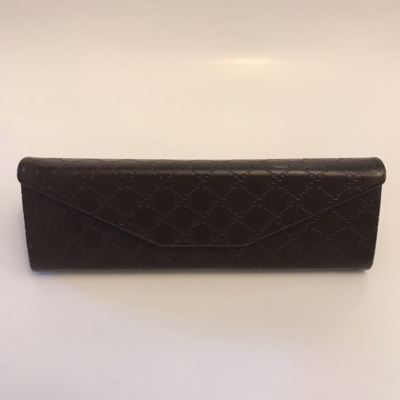 GUCCI Accessories - GUCCI 🕶Authentic eye glass case .